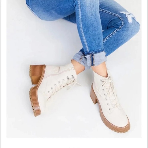 COPY - NWT ALTARD STATE BOOTIES 9 - Picture 3 of 7